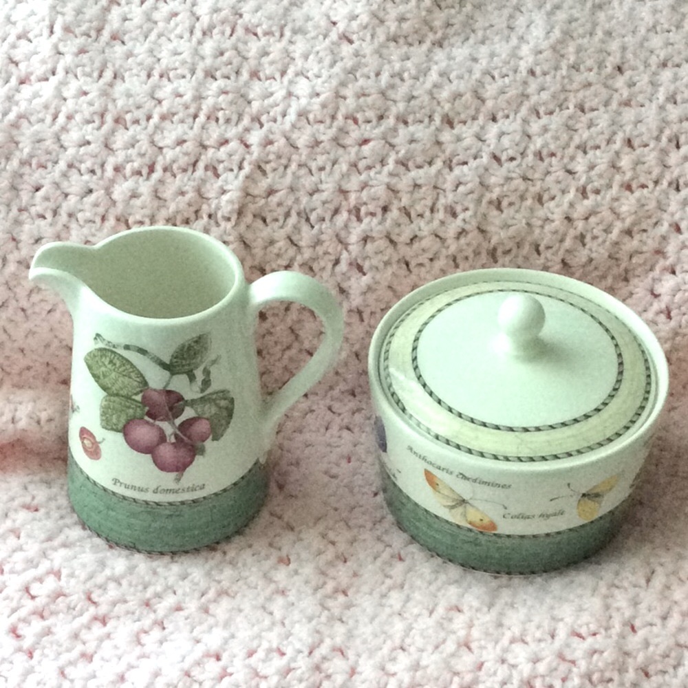 Wedgewood Creamer & $ugar